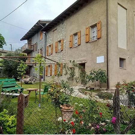 La Casa Di Lillia 호텔 카스텔노보 네 몬티 외부 사진