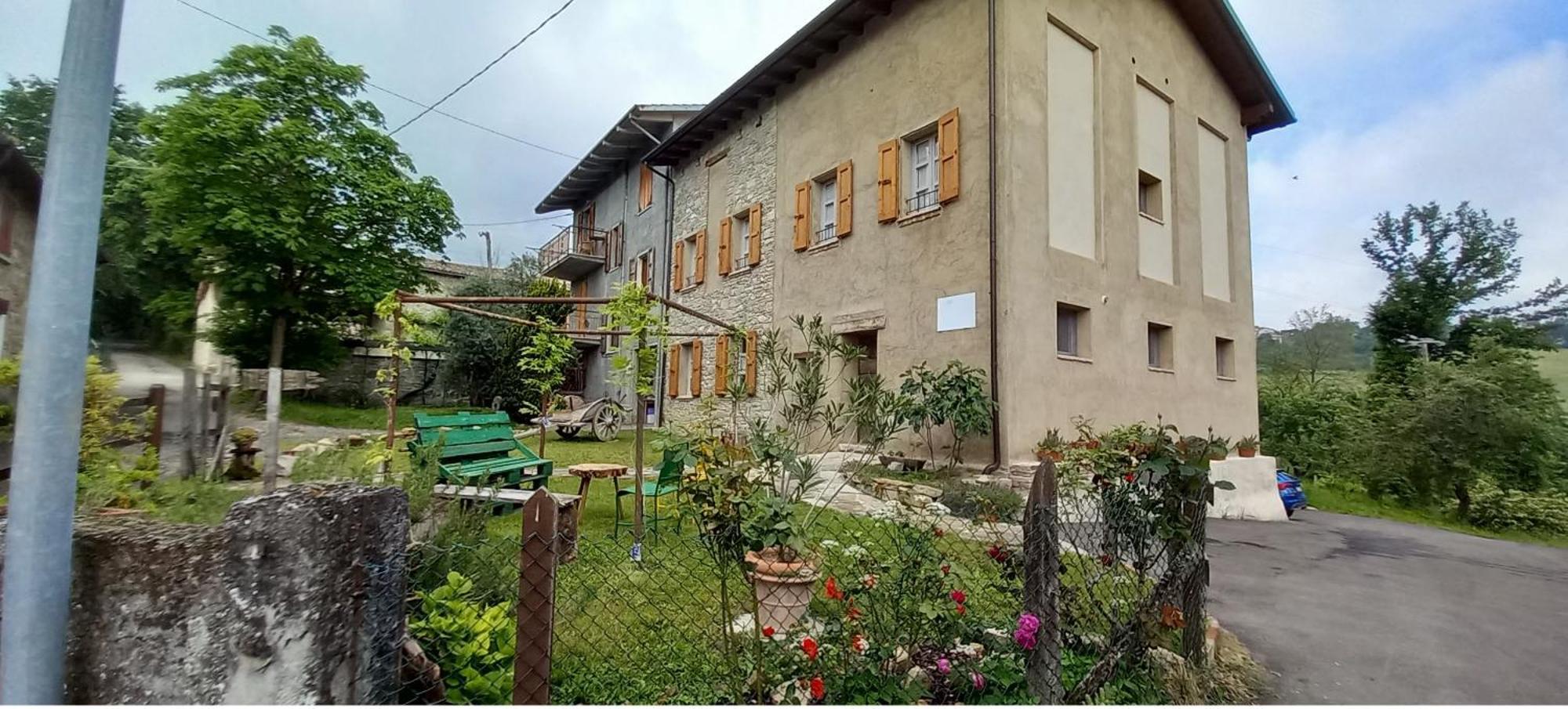 La Casa Di Lillia 호텔 카스텔노보 네 몬티 외부 사진